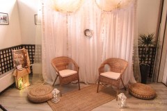 Elbűvölő galambpár, esküvői fotóssarok 1